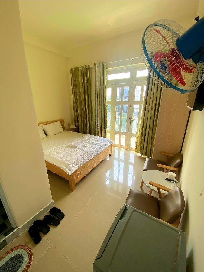 Hotel Khach San Anh Thu Ho-Chi-Minh-Stadt Exterior foto